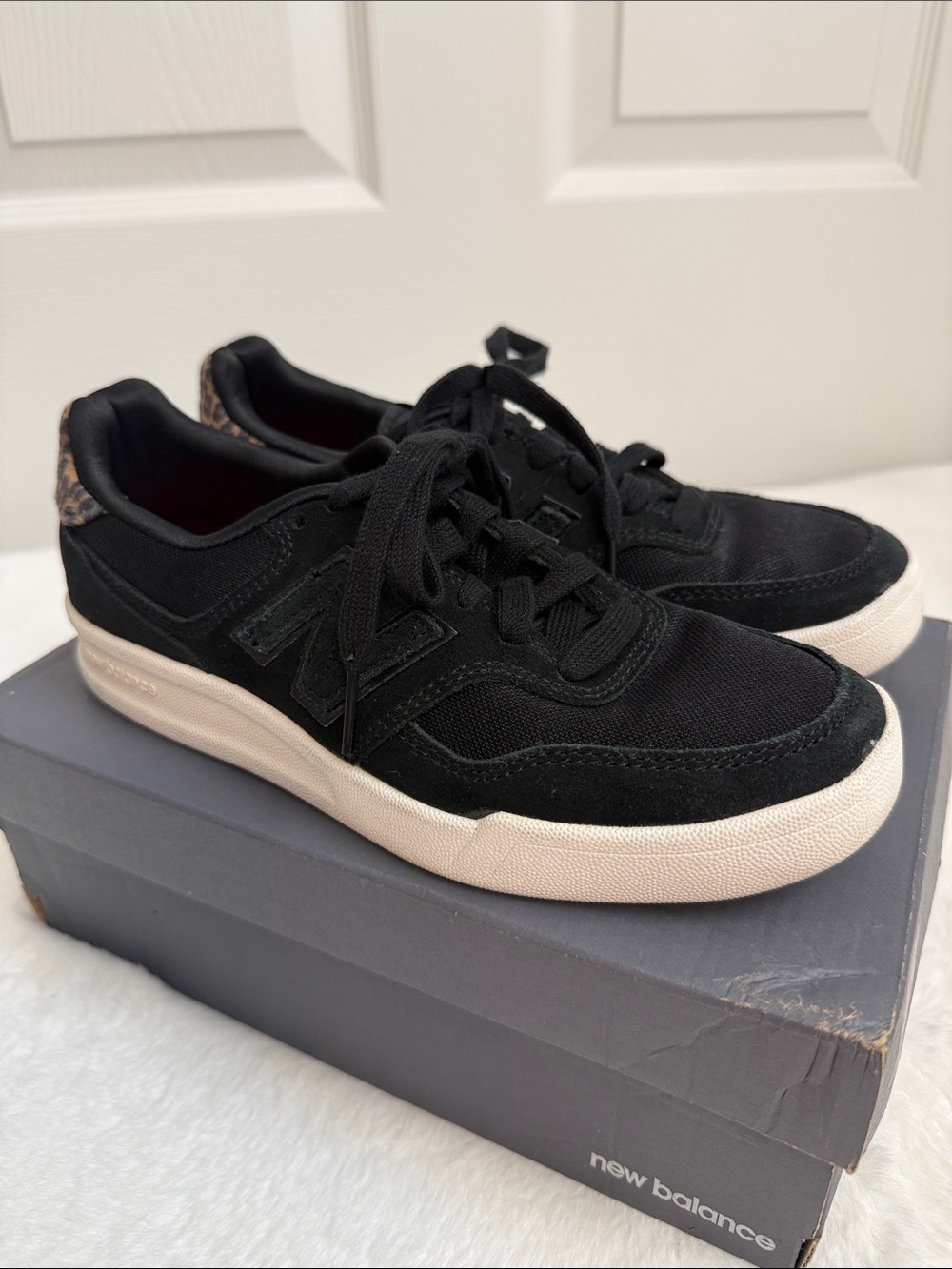 New Balance WRT300FR Sneakers